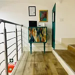 게스트하우스 Boiardo Art House 4*