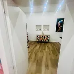 Boiardo Art House 게스트하우스 4*