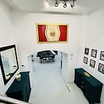 게스트하우스 Boiardo Art House 4*