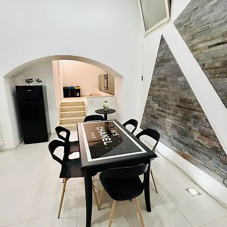 Boiardo Art House Gæstehus 4*