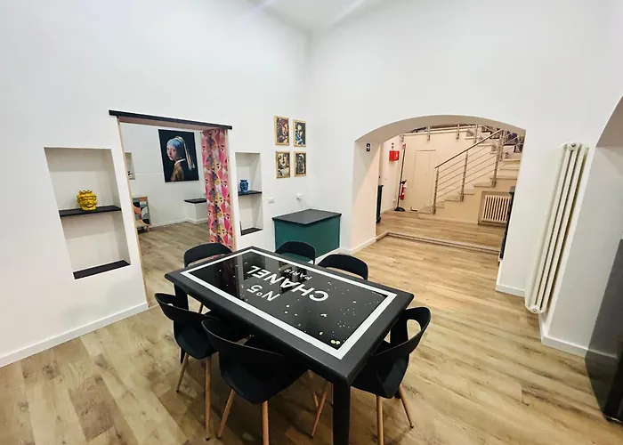 게스트하우스 Boiardo Art House 4*