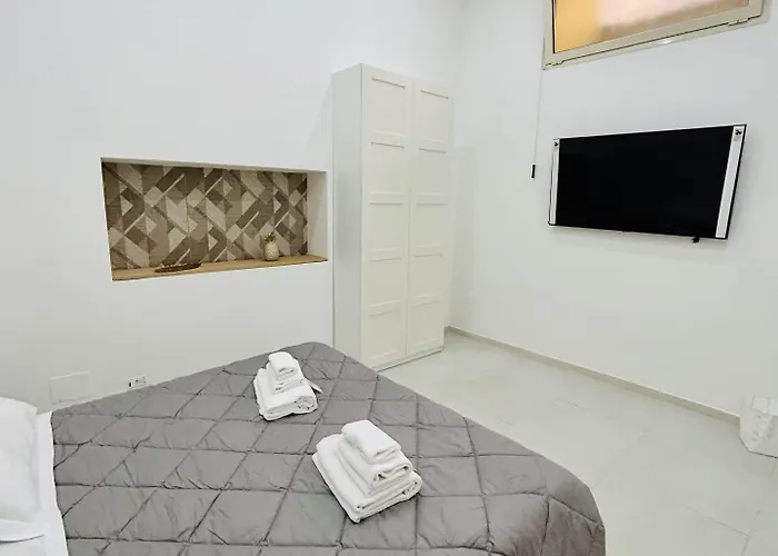 게스트하우스 Boiardo Art House 4*